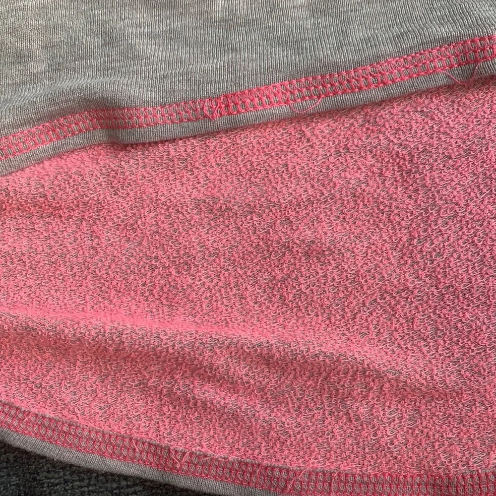 Soulcycle grey and pink long sleeve shirt - Picture 3 of 5